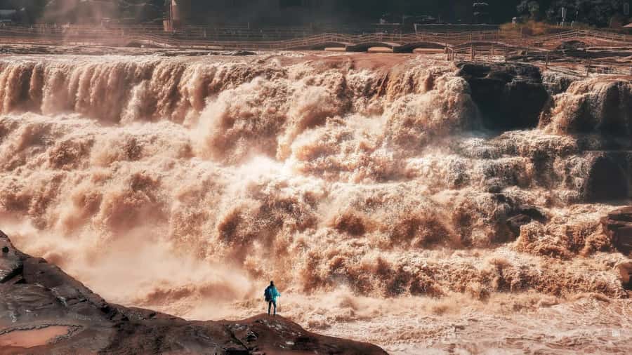 From Xi'an: Hukou Waterfall & Huangdi Mausoleum 1-Day Tour - Exploring the Yellow Emperor’s Mausoleum: A Cultural Landmark