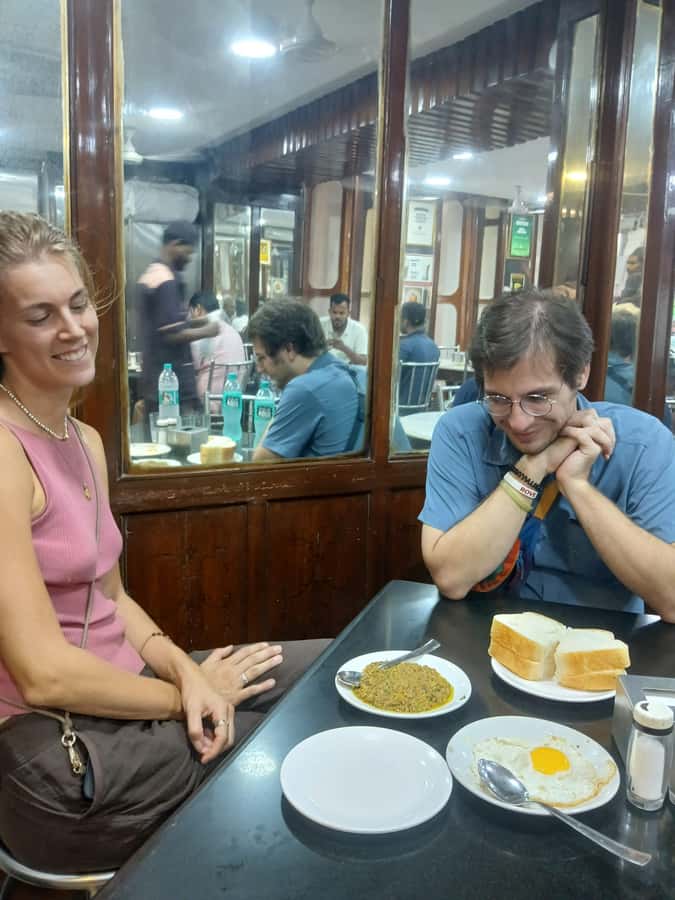 Mumbai Morning Culture Tour- Before The City Roars - Religious Sites and Cultural Touchstones