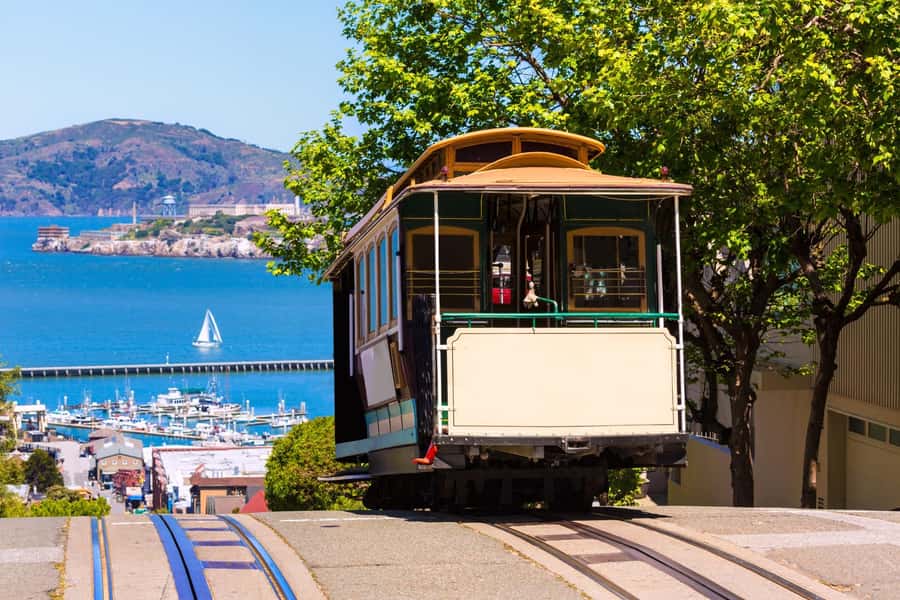 San Francisco Downtown Walking Tour with Cruise Tickets - FAQ