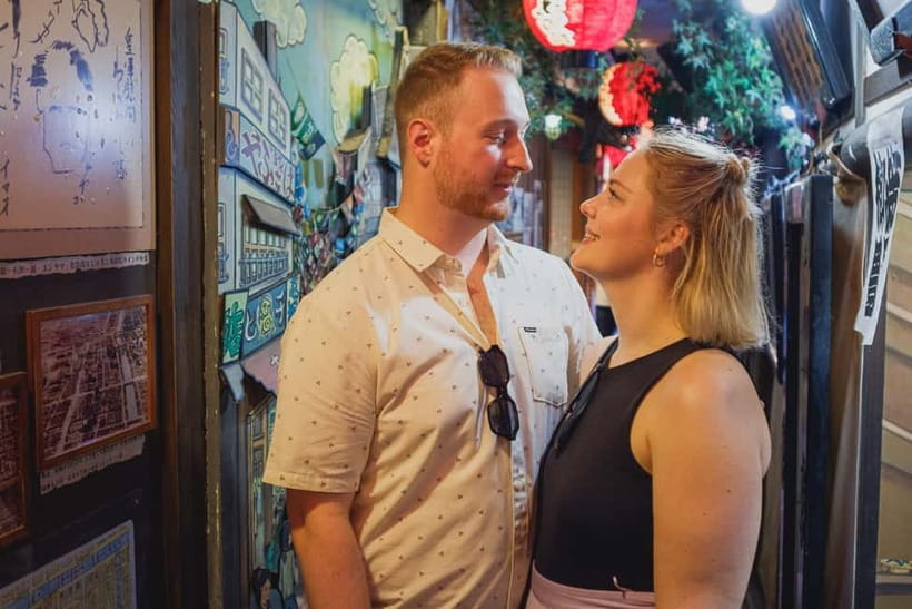 Osaka: Private Photo Tour Hidden gems and Iconic Spots - Kuromon Market: A Feast for the Eyes and Lens  