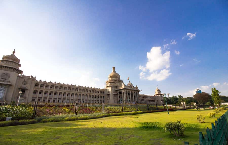 Bangalore: Private Guided City Sightseeing Tour by Car - The Itinerary: A Step-by-Step Journey