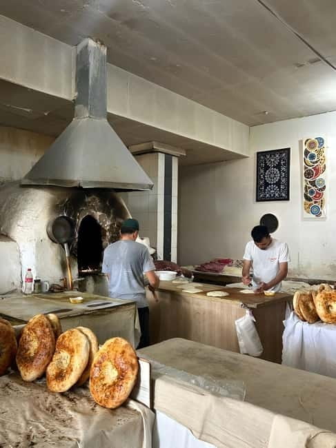 Tashkent: Bake Uzbek Bread + Chorsu Bazaar & Museum Visit - Tashkent: Bake Uzbek Bread + Chorsu Bazaar & Museum Visit