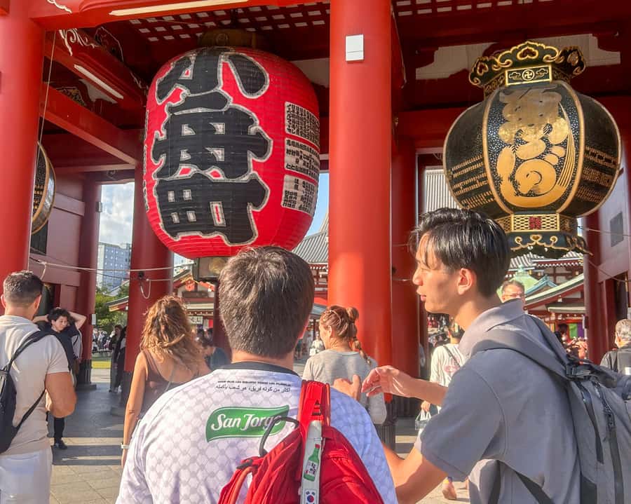 Tokyo: Private Asakusa Walking Tour with a Local Guide - Who Would Love This Tour?