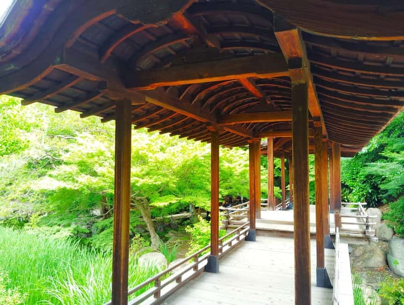 Kyoto: Higashi Hongan-ji Temple & Shsei-en Garden Walk Tour - What to Expect and Practical Tips