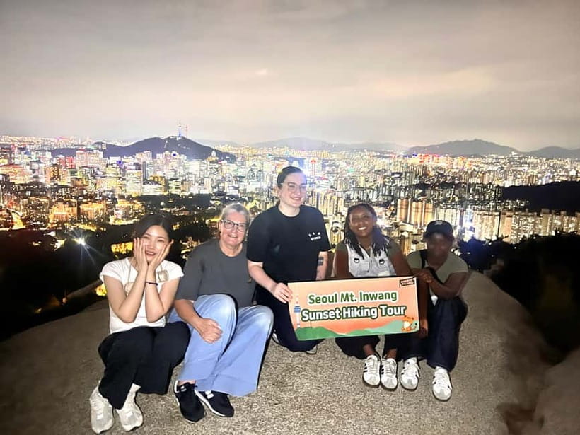 Seoul: Inwangsan Sunset Hike with Guide - What Makes This Tour Stand Out?