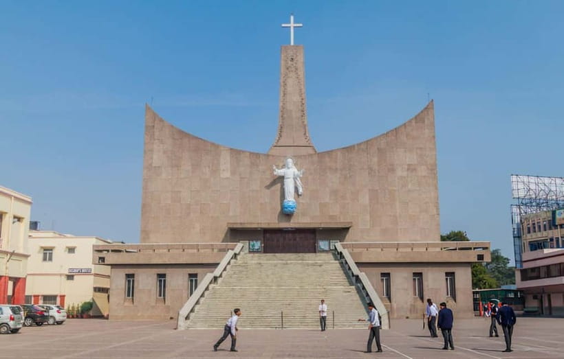 Lucknow Colonial Heritage Walk: Guided Tour by Foot - Who Will Appreciate This Tour?