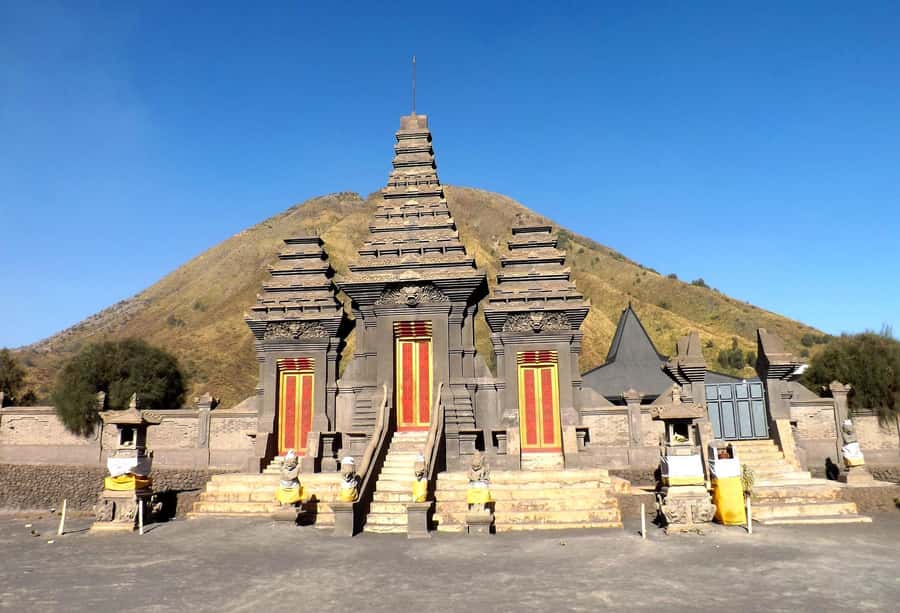 Malang: Mount Bromo Sunrise Tour with Jeep Ride - Who Is This Tour Best Suited For?