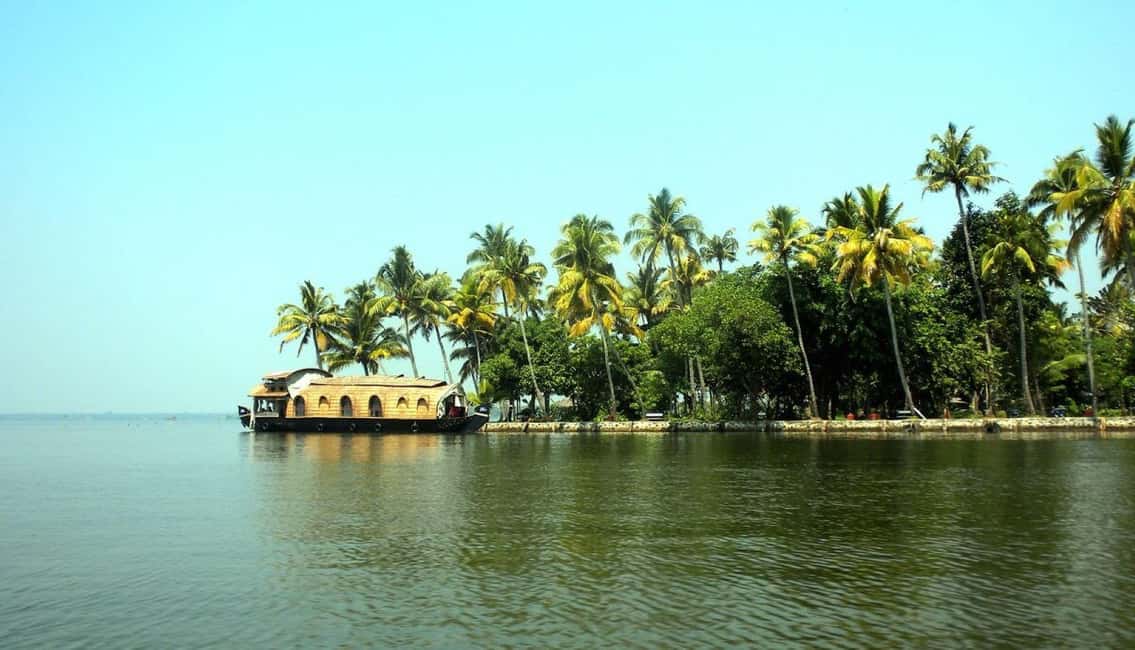 Kerala:- 03 Days Kumarakom & Alleppey Houseboat Cruise Tour - Key Points