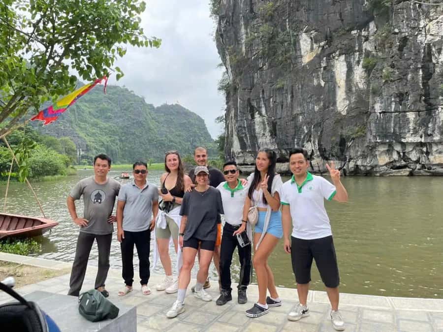 Ninh Binh Jeep Adventure: Temples, Lotus, Fishing & Cooking - Cooking Class and Local Cuisine