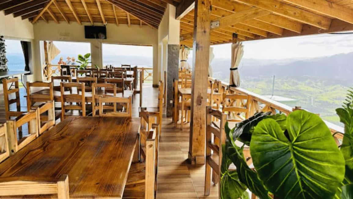 Punta Cana: Montaña Redonda Tour with Lunch & 4x4 Ride - Key Points