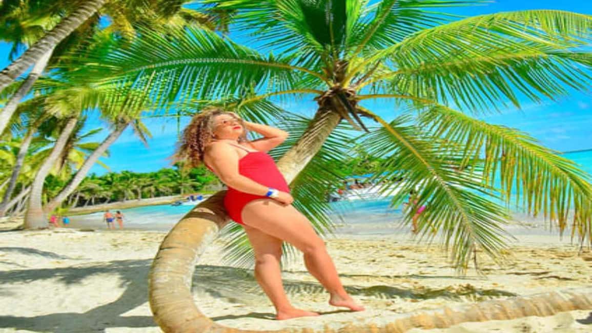 Punta Cana: Saona Island Tour with Lunch and Drinks - The Sum Up