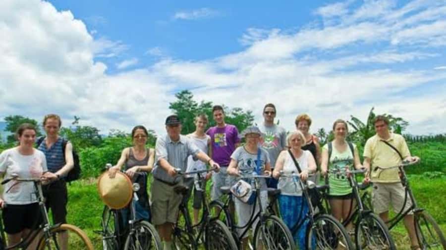Yogyakarta: Half-Day Guided Bike City Tour - What to Expect from the Yogyakarta Bike Tour