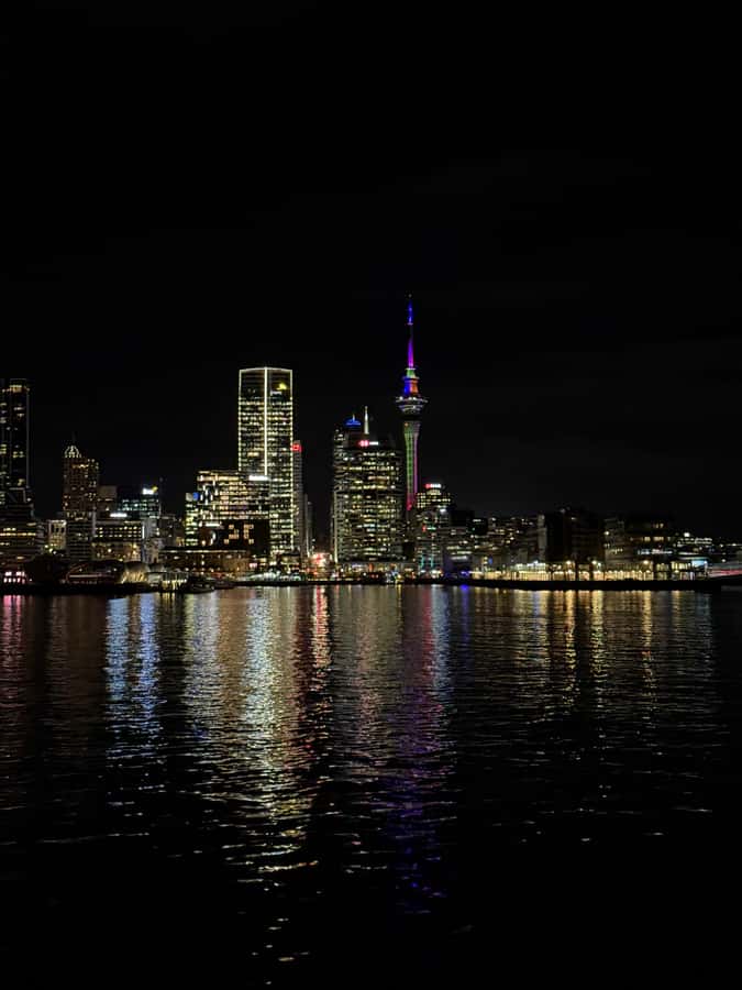 Auckland: Nightlights Harbour Cruise with Canapés and Drink - Itinerary Breakdown and Highlights