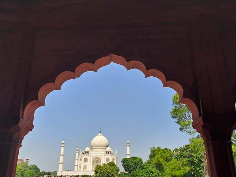 Agra: Taj Mahal & Mausoleum with Skip-the-Line Entry & Guide - The Sum Up