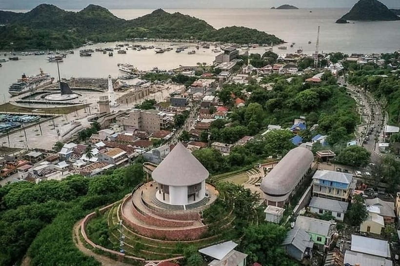 Labuan Bajo: Rangko Cave & Batu Cermin Cave and Sylvia Hill - Who Would Enjoy This Tour?