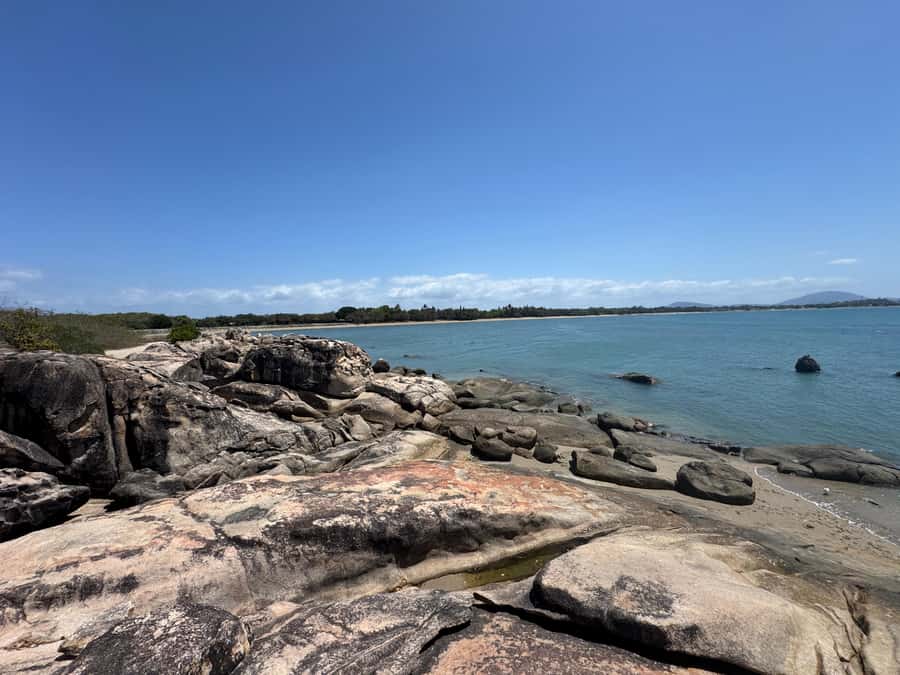 Airlie Beach: Beautiful Bowen Beaches and Seafood Day Trip. - Discovering Bowen’s Hidden Corners and Heritage