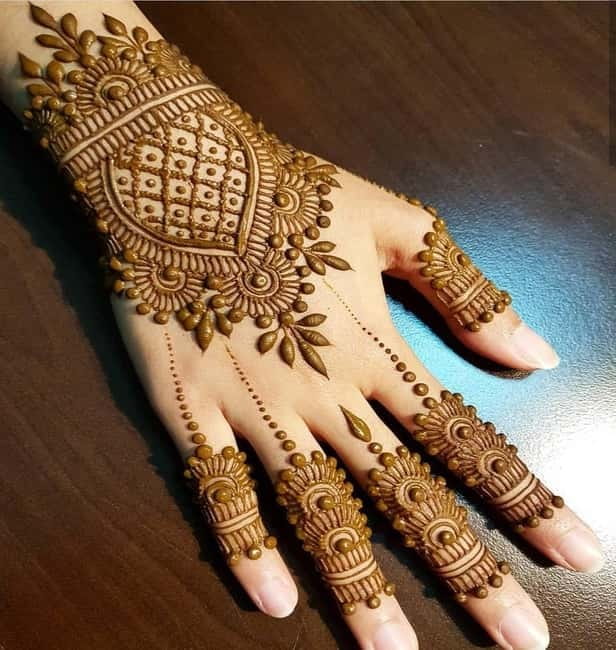 Delhi: Henna Art Workshop with Local Artist - Good To Know