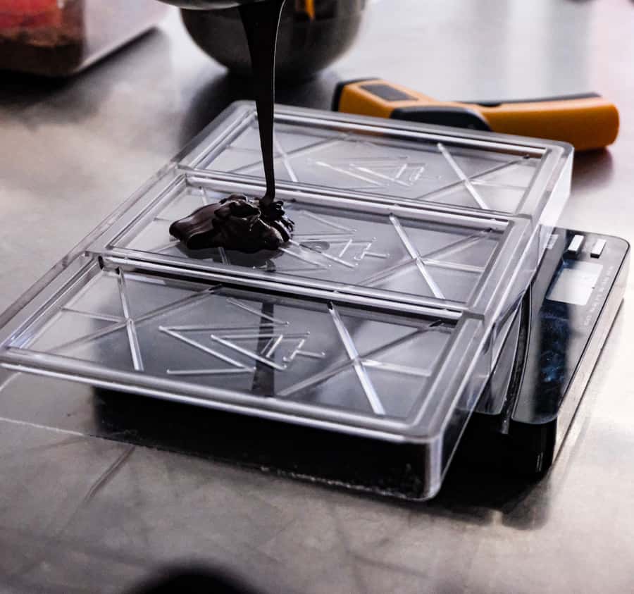 Phnom Penh: Chocolate Workshop - Make & Decorate Your Bar - Introduction