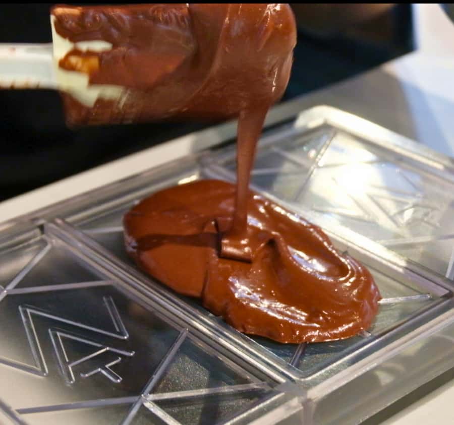 Phnom Penh: Chocolate Workshop - Make & Decorate Your Bar - Good To Know