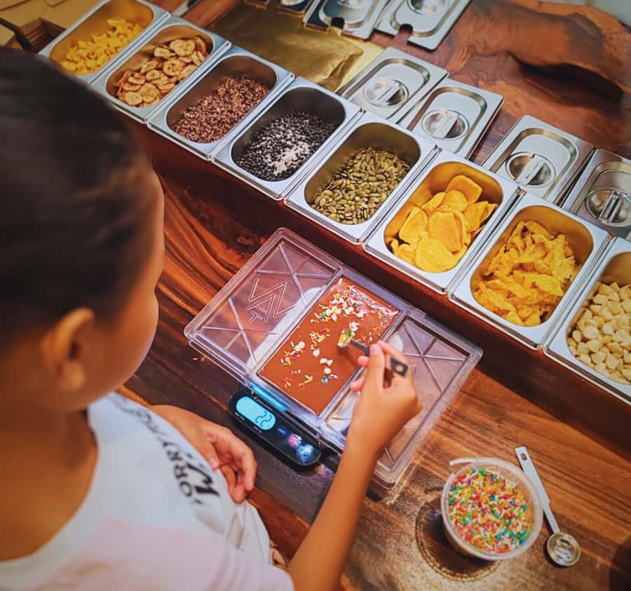 Phnom Penh: Chocolate Workshop - Make & Decorate Your Bar - What to Expect from the Chocolate Workshop