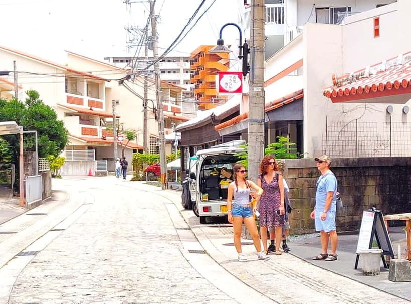 Naha: Yachimun Pottery and Local Crafts in Tsuboya Tour - Meeting the Artisans and Learning Their Stories