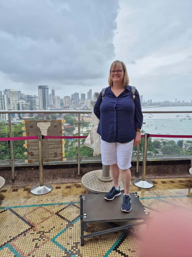 Mumbai Private City Tour with Local Guide & Hotel Pickup - Highlights and Authentic Experiences