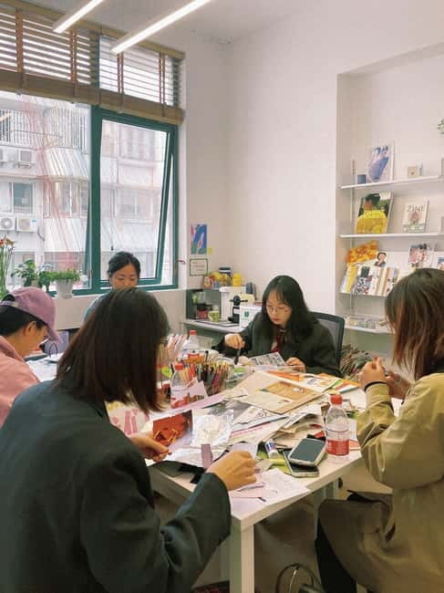 Shanghai: DIY-ZINE Workshop - What the Workshop Includes