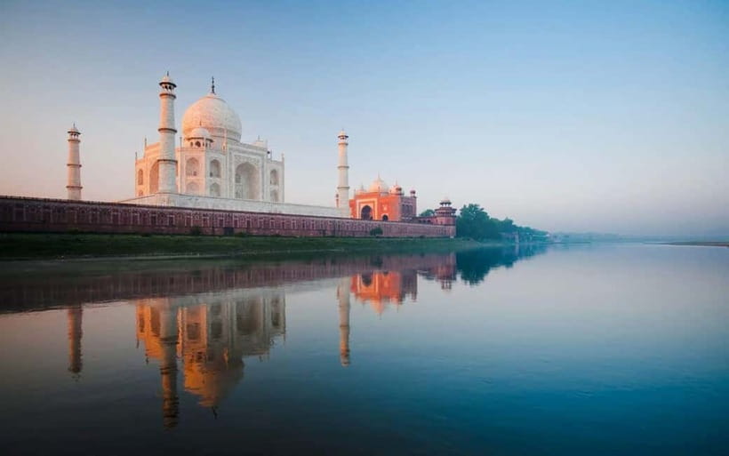 Delhi: All Inclusive Taj Mahal Agra Tour with Fatehpur Sikri - The Itinerary: What to Expect on This Busy, Yet Rewarding Day