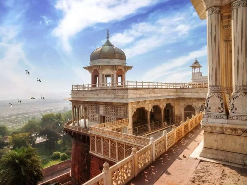 Delhi: All Inclusive Taj Mahal Agra Tour with Fatehpur Sikri - Frequently Asked Questions