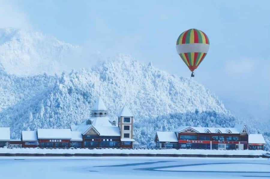 Xiling Snow Mountain Day Trip  Ski, Cableway & Cloud Views - Key Points