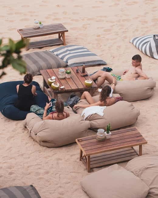 Bophhut: Coco Tam's Beach Bar Table Reservation - Introduction