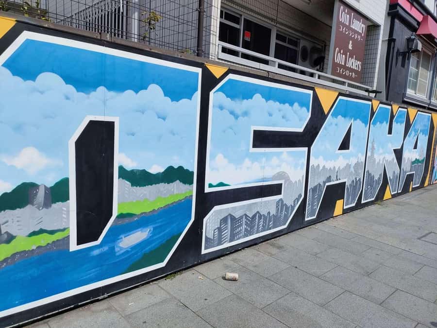 Osaka: Top Sights & Secrets Tour with a Local Guide - Exploring Osaka’s Top Sights and Hidden Corners