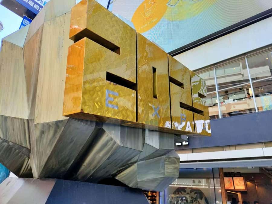 Osaka: Top Sights & Secrets Tour with a Local Guide - Who Will Love This Tour?