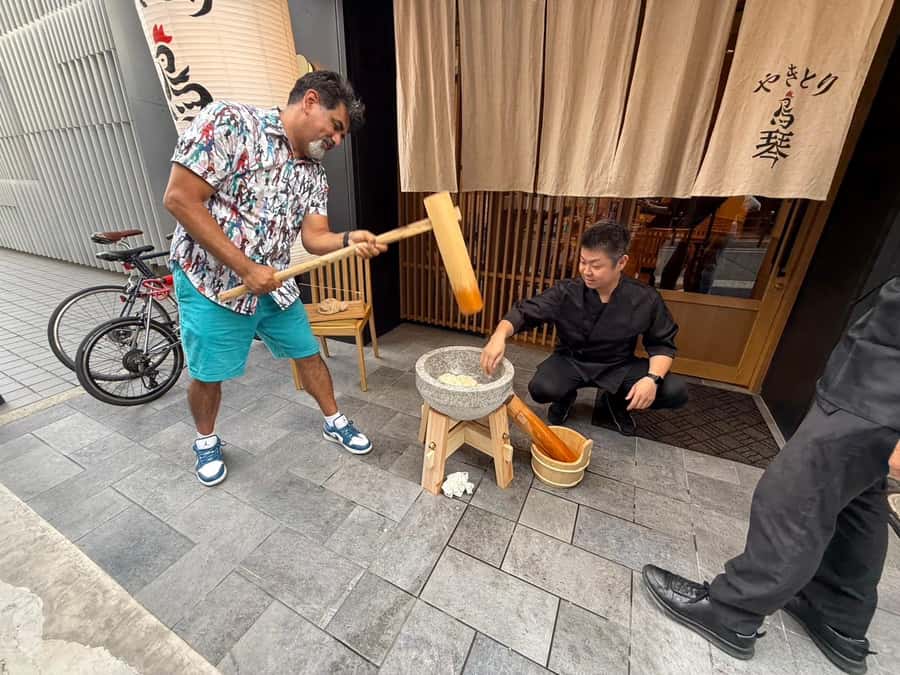 Osaka: Mochi-Making Experience with Yakitori Meal - A Close Look at the Mochi-Making & Yakitori Tour