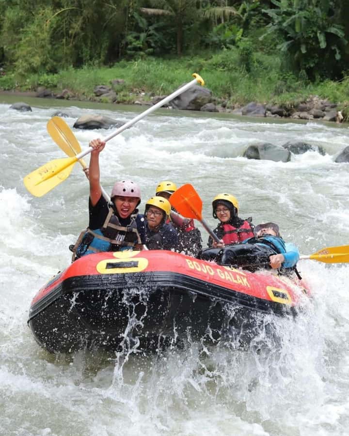 Yogyakarta: Merapi Jeep & Magelang Rafting - The Experience in Context