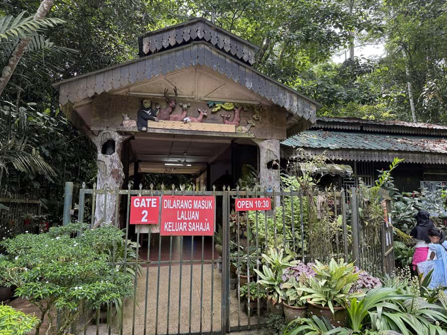 From Kuala Lumpur: Elephant Sanctuary & Batu Caves Tour - FAQs