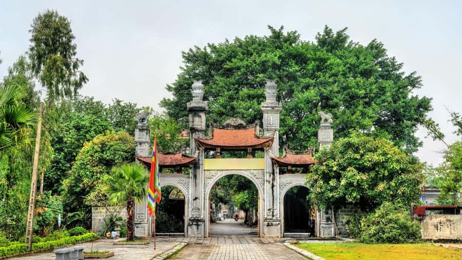 Trang An UNESCO Boat , Bich Dong Pagoda & Mua Cave Viewpoint - Practical Details and What You Should Know