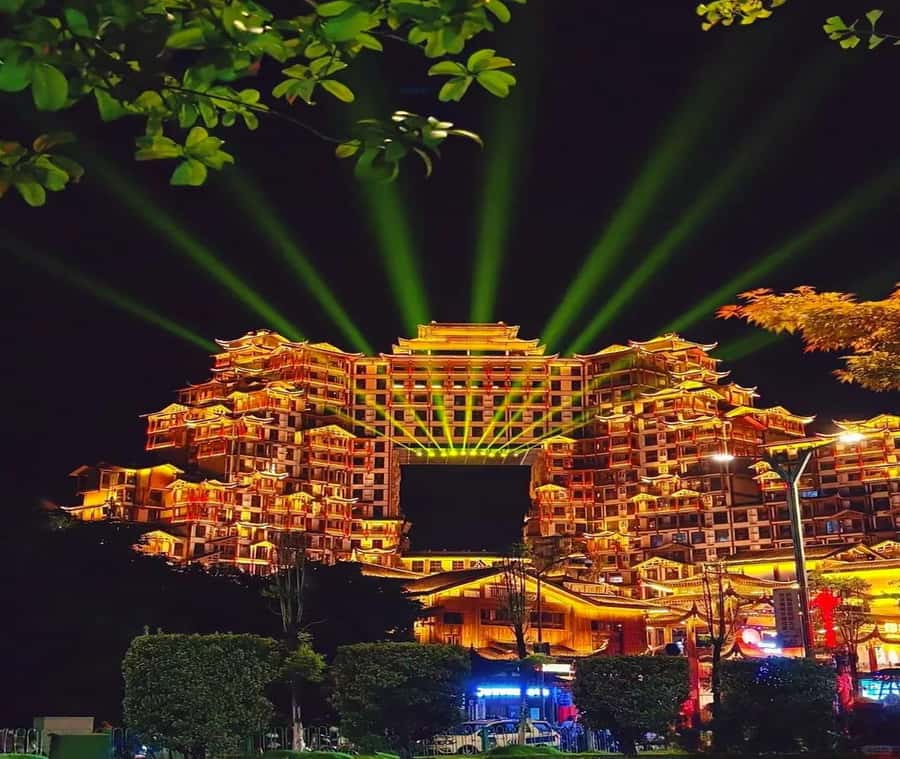 Night Tour to Tianmen Mountain :Skywalk & City Lights - The Night Show: Light, Sound, and Mountain Mystique