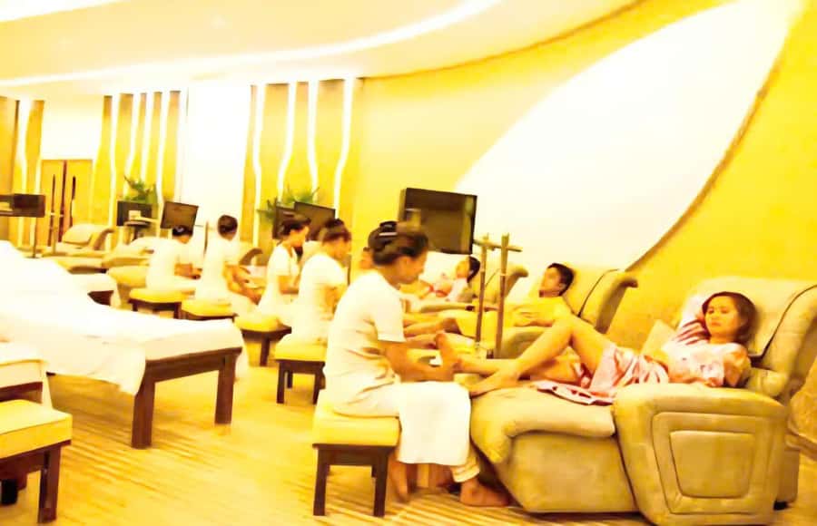 Hoi An: Lantern Boat Ride, Night Market, and Massage - The Practical Details