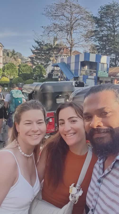 Kandy: Full-Day Tour with Historical Cultures By Tuk Tuk - Experience Kandy Like a Local: A Full-Day Tuk Tuk Adventure