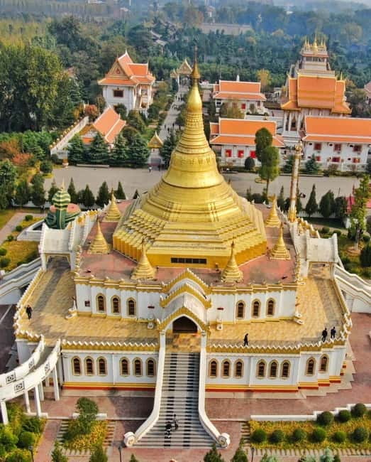 Zhengzhou to Luoyang: UNESCO Grottoes, Temples & Old Town - Awe-Inspiring Artistry at Longmen Grottoes