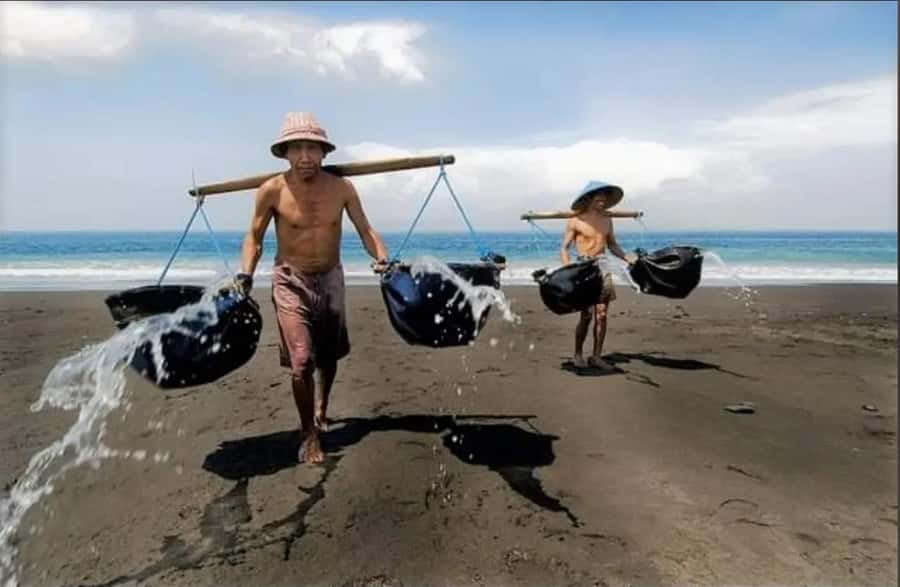 Klungkung: Kusamba Salt and Dawan Sugar Tour - Good To Know