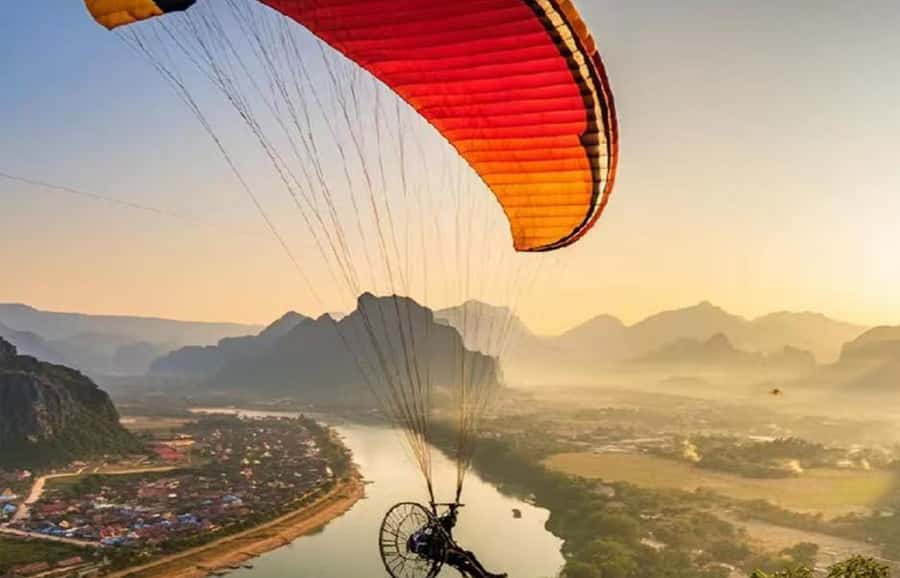 Vang vieng Cloud Walk: Hot Air Balloons and Paragliding Tour - Logistics and Practical Details