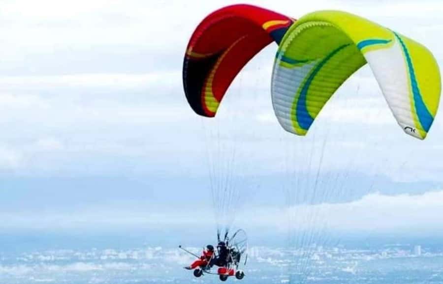 Vang vieng Cloud Walk: Hot Air Balloons and Paragliding Tour - Who Will Love This Tour?