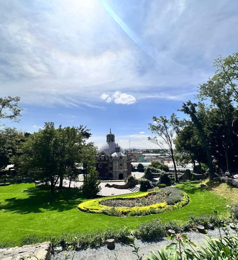 Full tour of the Basilica of Guadalupe from your hotel in Mexico City - Starting Point and Logistics