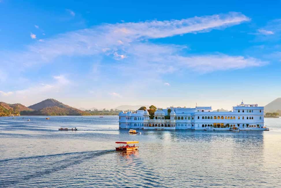 Udaipur: Private Full-Day Udaipur City Highlight Tour By Car - Who Will Love This Tour?