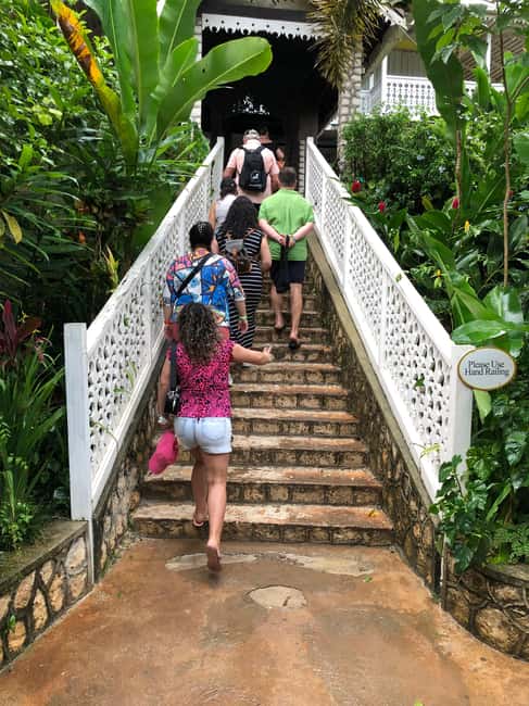 Bob Marley 9 Mile Tour from Montegobay and Falmouth - Who Will Love This Tour?