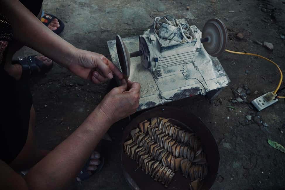 Hanoi: Hand Fan Village and Bamboo Dragonfly Village & Lunch - FAQ