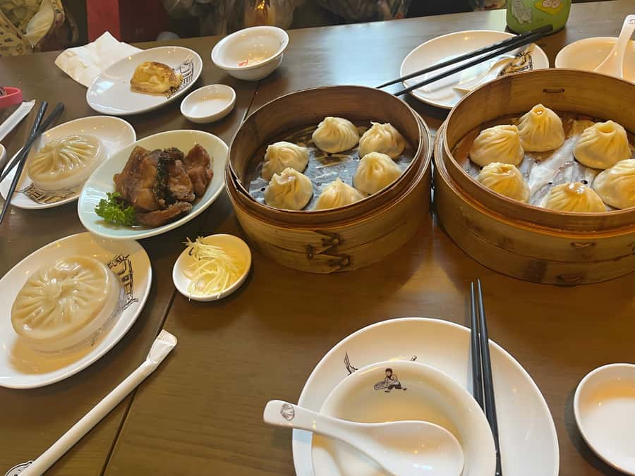 Shanghai: Private Yu Garden 1.5 Hour In-depth Guided Tour - What Reviewers Are Saying