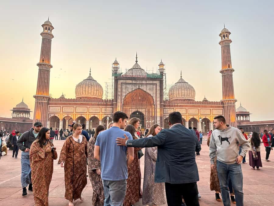 Delhi: Full Day Old and New Delhi City Private Guided Tour - Final Thoughts